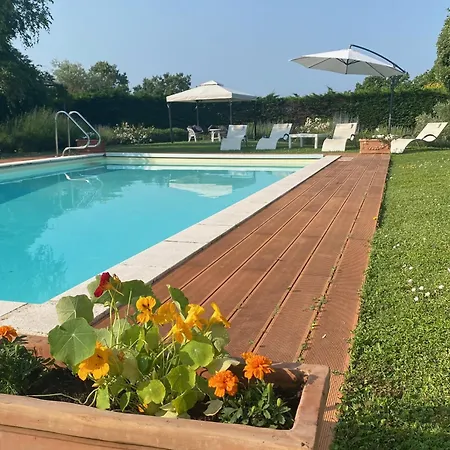 Hotel Podere Sassolegno - Luxury With Private Pool And Garden In Umbria Ficulle